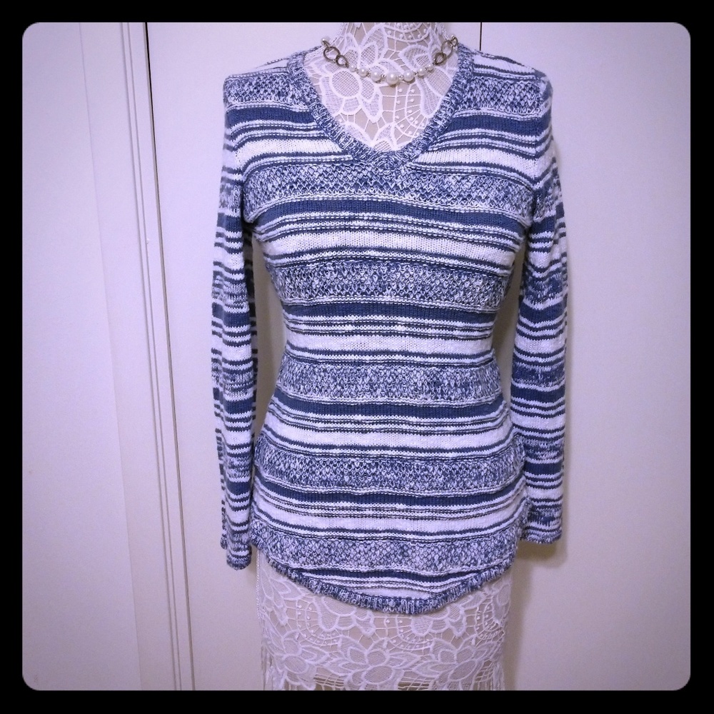 Style&Co blue and white  sweater